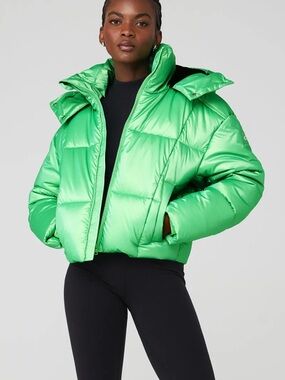 ALO Yoga Shiny Bright Green Cropped Puffer Jacket Sz Small